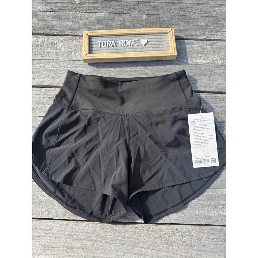 Lululemon Speed Up High-Rise Short Long 4" Black Size 4 NWT ✨